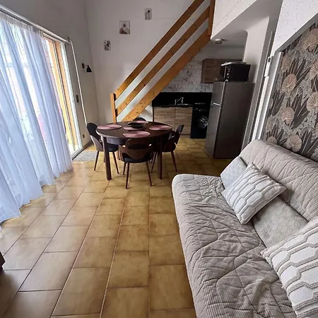 Διαμέρισμα Trois Pieces Climatise Avec Terrasse- Ar021-034 *
